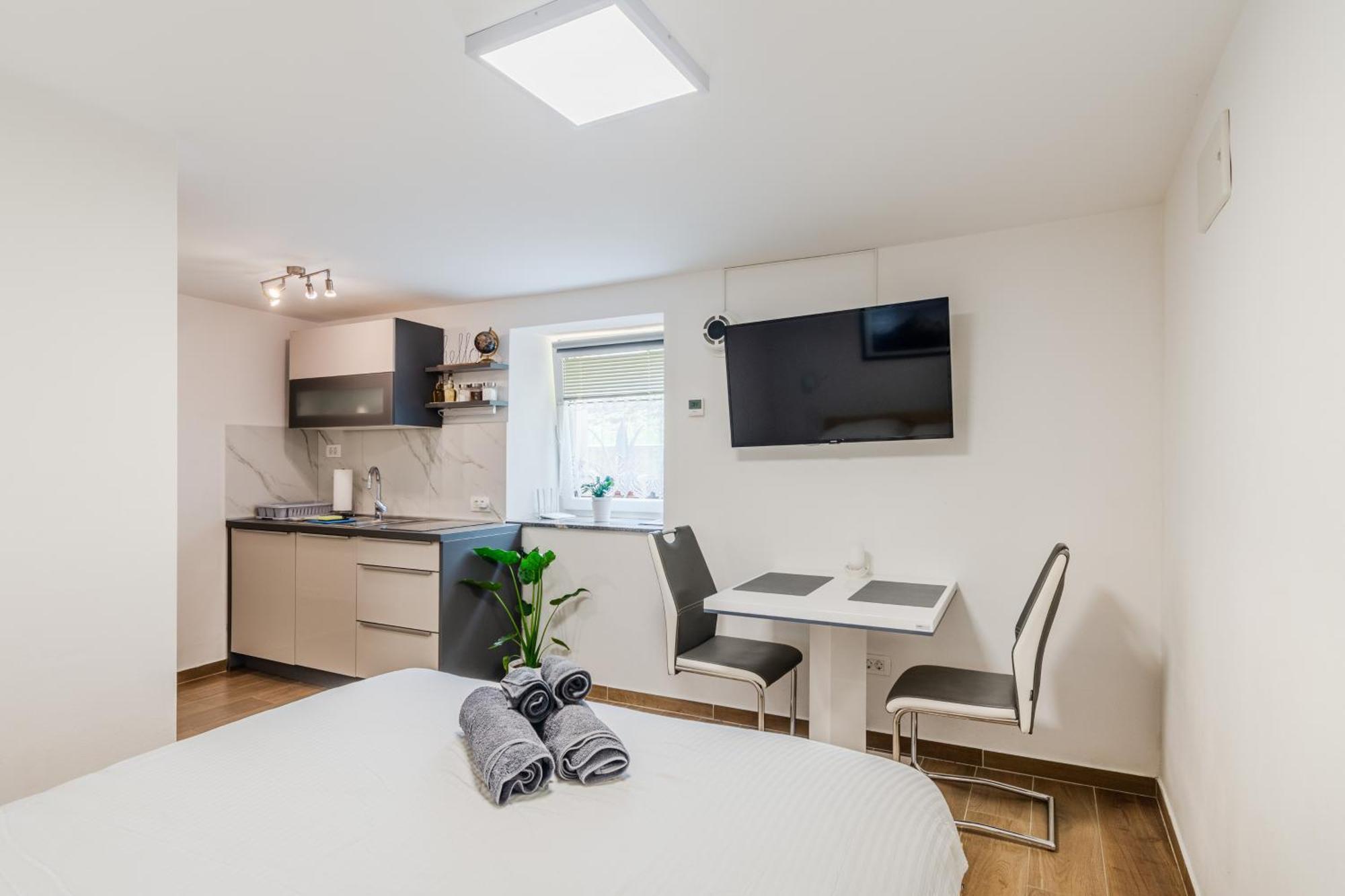 Apartmaji Mausi Бовец Екстериор снимка