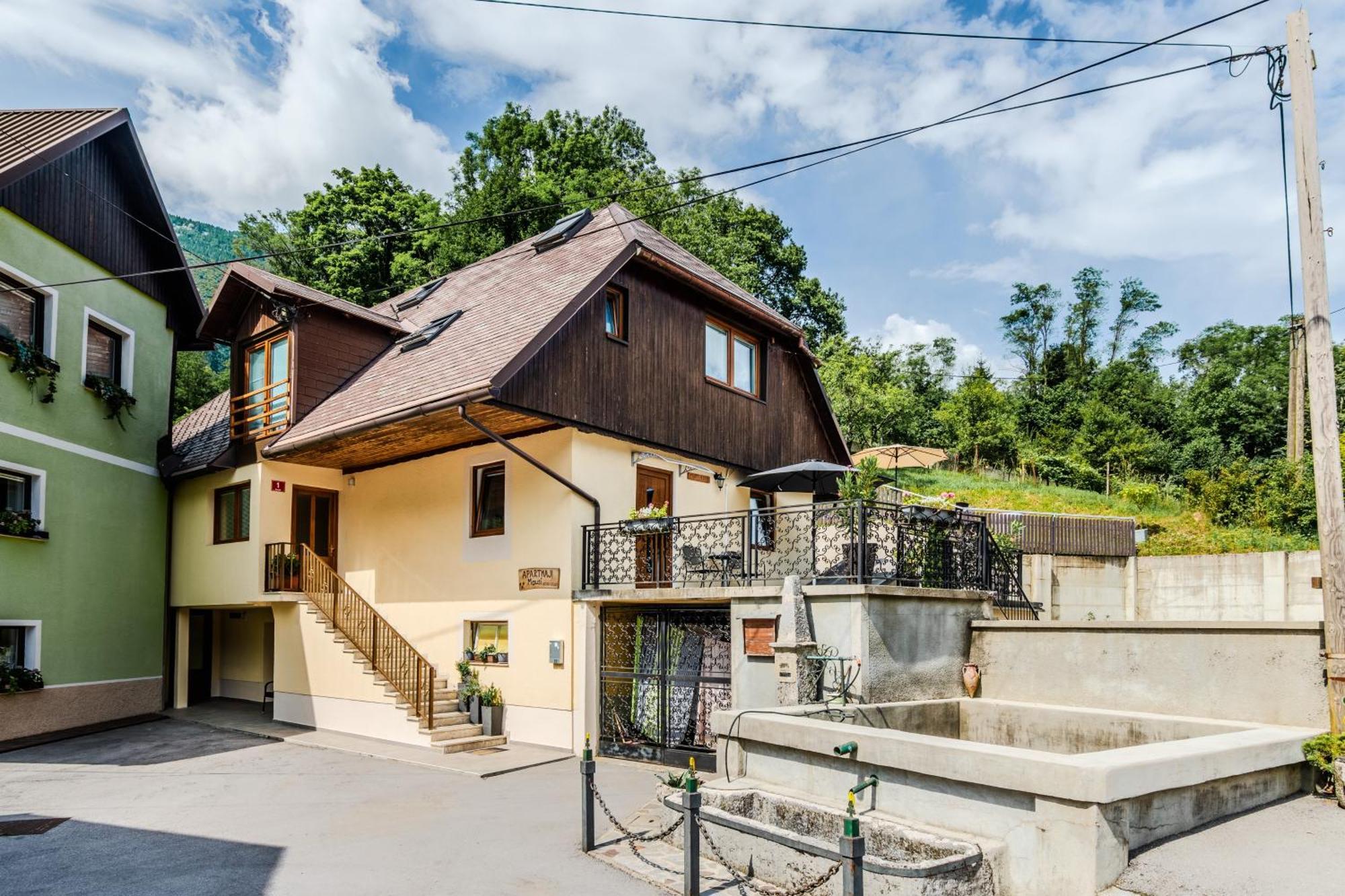 Apartmaji Mausi Бовец Екстериор снимка