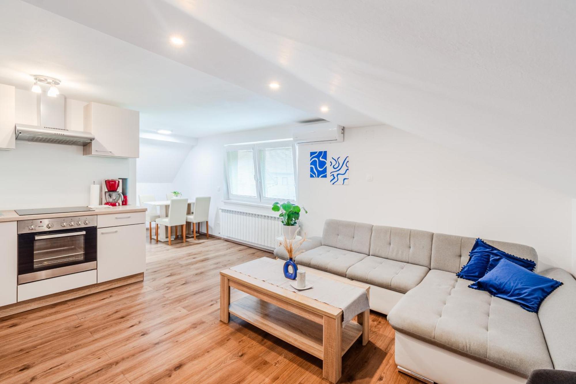 Apartmaji Mausi Бовец Екстериор снимка