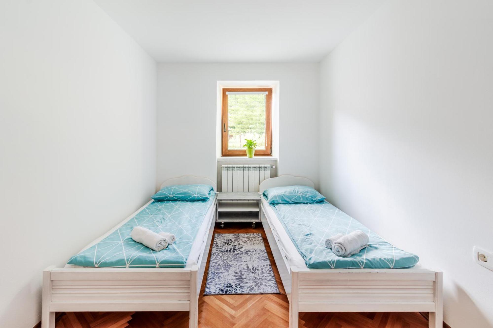 Apartmaji Mausi Бовец Екстериор снимка